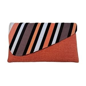 Vintage Striped Front Diagonal Open Woven Textured Snap Closure Clutch Purse